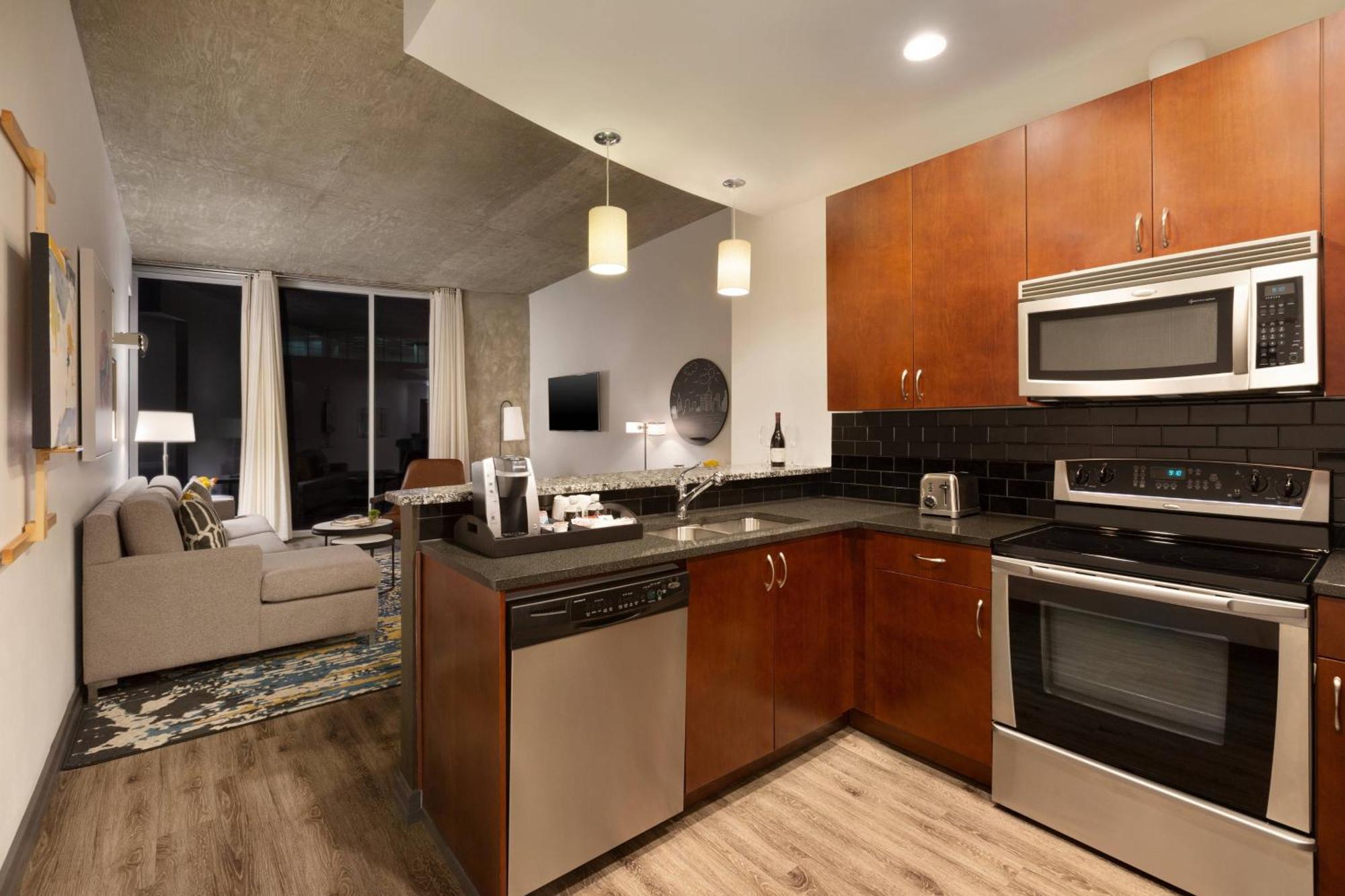 Hotel Twelve Downtown, Autograph Collection