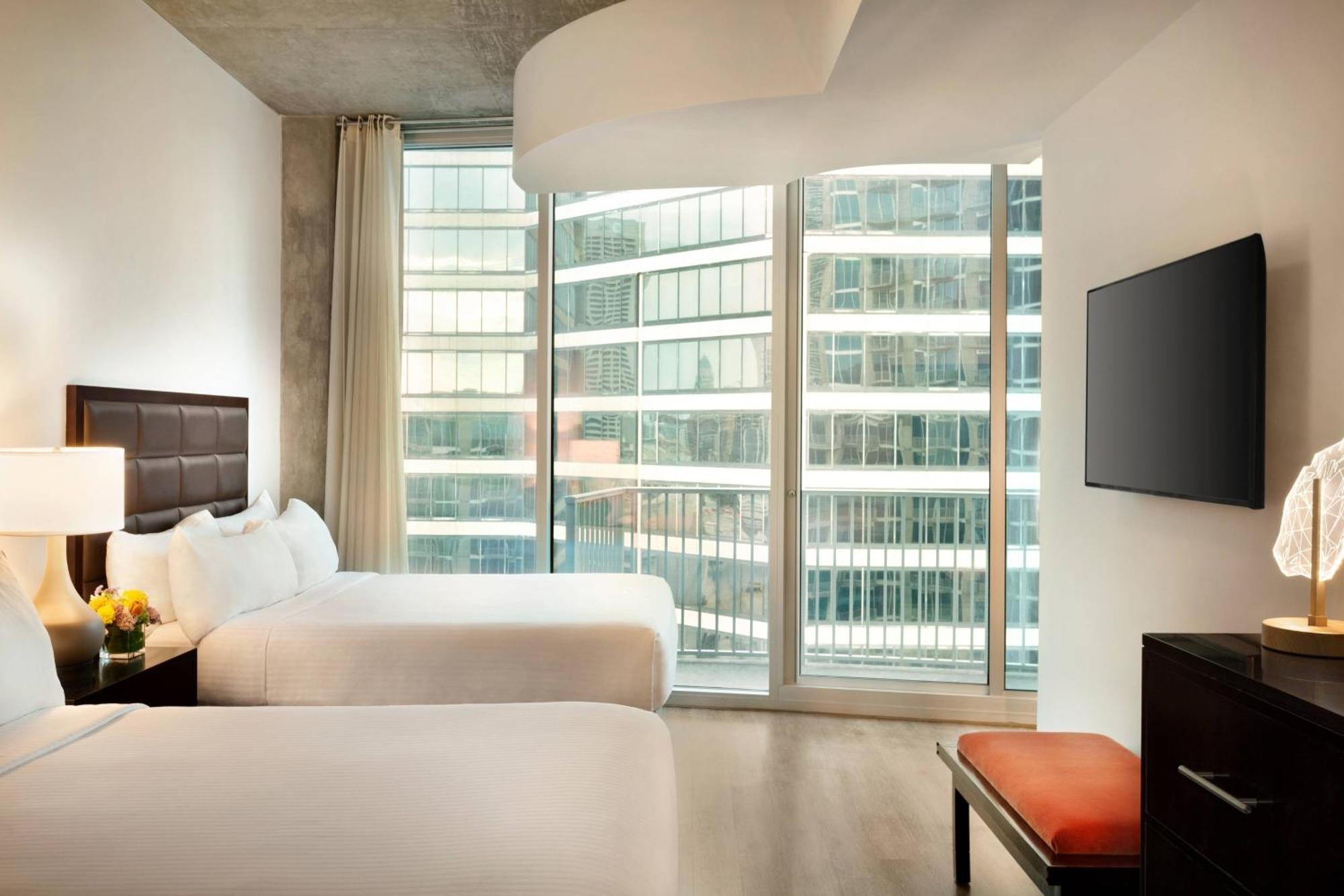 Twelve Downtown, Autograph Collection 4*